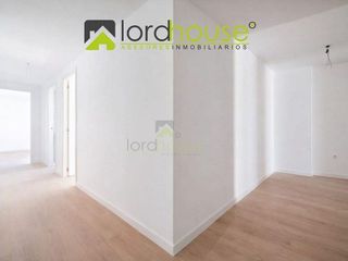 Piso en venta en Zona Centro-Corredera en Lorca