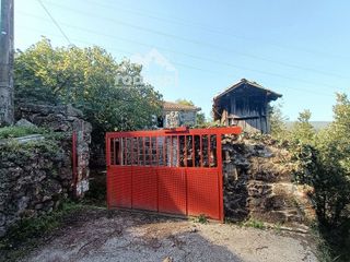 Casa en venta en Padrenda