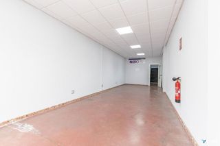 Nave industrial en alquiler en Bollullos de la Mitación