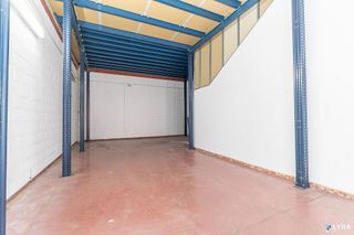 Nave industrial en alquiler en Bollullos de la Mitación