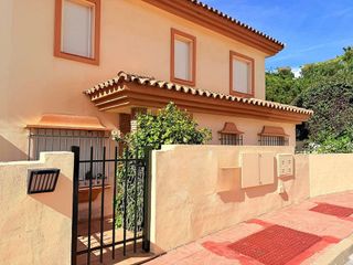 Casa pareada en venta en Riviera del Sol en Mijas