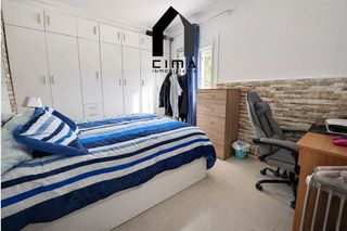 Casa adosada en venta en Gibraleón