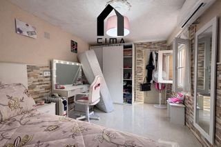 Casa adosada en venta en Gibraleón