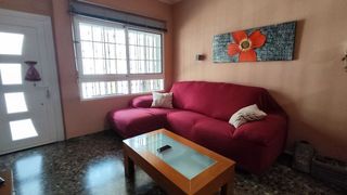 Casa adosada en venta en Buñol