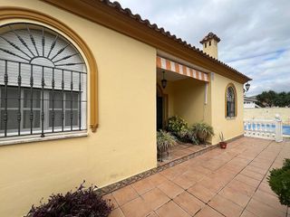 Casa adosada en venta en Arco Norte - Avda. España en Dos Hermanas