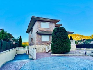 Chalet en venta en Estella/Lizarra
