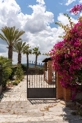 Casa rural en venta en Pizarra