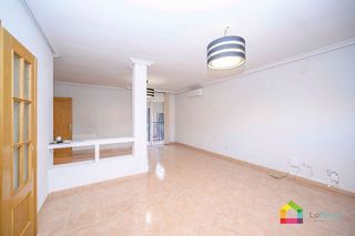 Chalet en venta en Olías del Rey