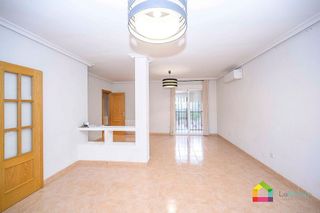 Chalet en venta en Olías del Rey