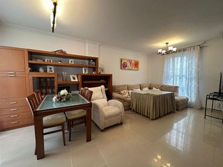 Casa adosada en venta en Camas