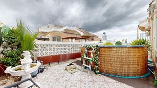 Casa pareada en venta en San Miguel de Salinas