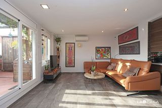 Ático en venta en Sant Antoni en Barcelona