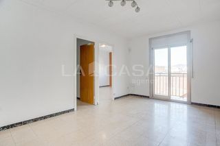 Piso en venta en Sant Adrià de Besos