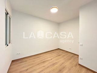 Piso en venta en Casagemes - Canyadó en Badalona