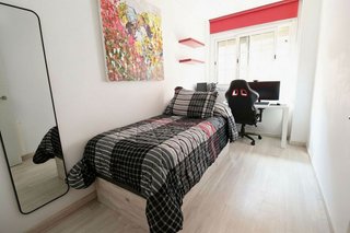 Casa adosada en venta en Sant Andreu de Palomar en Barcelona