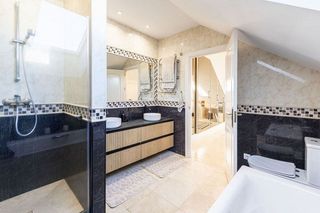 Ático en venta en San Pedro de Alcántara pueblo en Marbella