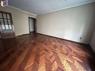 Piso en venta en Travesía de Vigo - San Xoán en Vigo