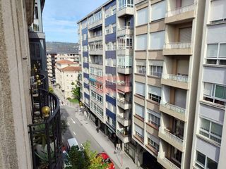 Piso en venta en Centro en Ourense