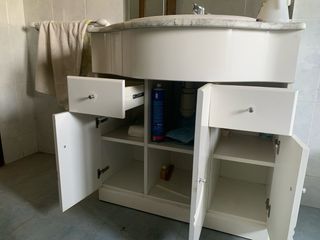 Mueble de baño madera y mármol