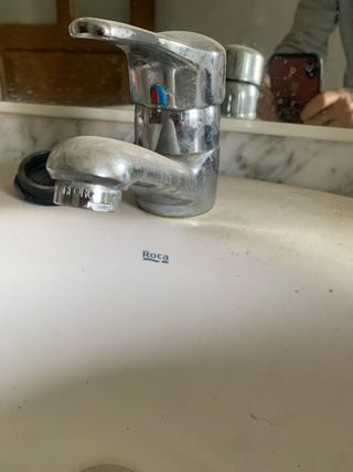 Mueble de baño madera y mármol