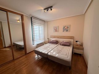 Piso en alquiler en Zona Teatro Campoamor en Oviedo