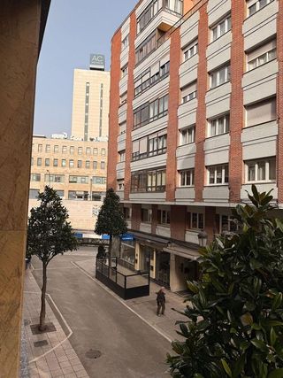 Piso en alquiler en Zona Teatro Campoamor en Oviedo