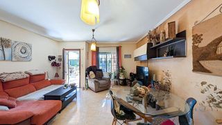 Casa adosada en venta en Nueva Torrevieja - Aguas Nuevas en Torrevieja