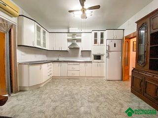 Casa adosada en venta en Viator