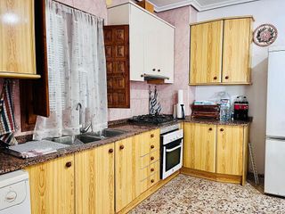 Chalet en venta en Peña de las Águilas en Elche