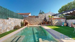 Chalet en venta en Ca n’Esteper – Can Gorgs – Can Gorgs II en Barbera del Vallès