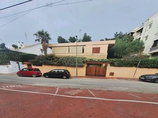 Chalet en venta en Urbanitzacions del sud en Sant Pere de Ribes