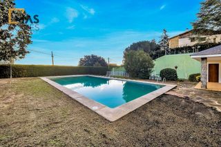 Chalet en venta en Urbanitzacions en Bigues i Riells