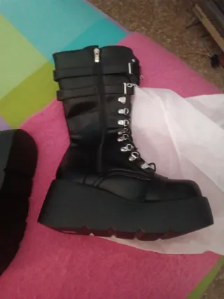 Botas estilo Hard Rock negras