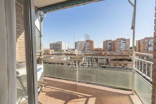 Piso en venta en Zarzaquemada en Leganés
