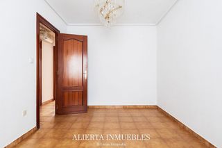 Piso en venta en Salvador Allende en Zaragoza