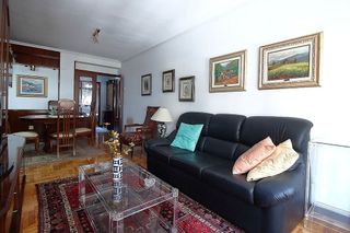 Piso en venta en Centro en Gijón