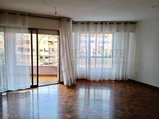Piso en venta en Ensanche - Diputación en Alicante