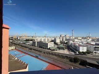Piso en venta en Zona Bahía Blanca en Cádiz