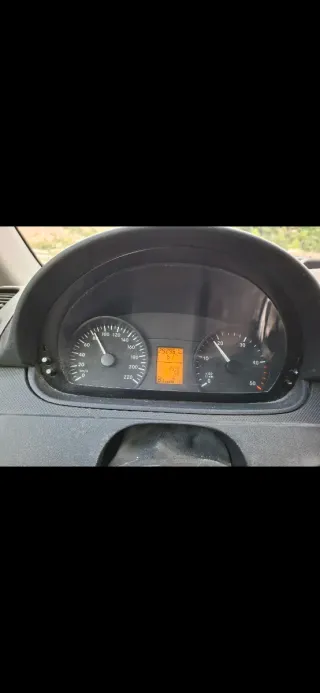 Mercedes Vito motor averiado