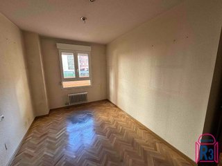Piso en venta en La Chantría - La Lastra en León