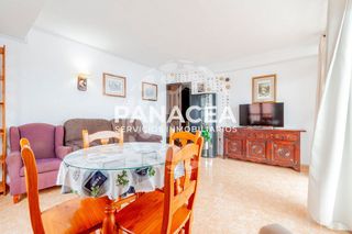 Piso en venta en Ciudad Jardín - Tagarete - El Zapillo en Almería