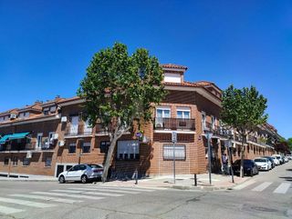 Dúplex en venta en Sevilla la Nueva