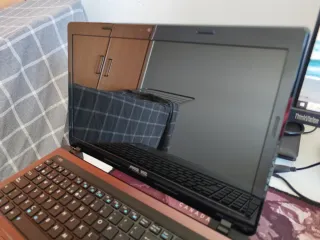 Portátil ASUS A53S (i7, 8GB RAM)