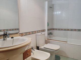 Piso en venta en L'Alquenència en Alzira