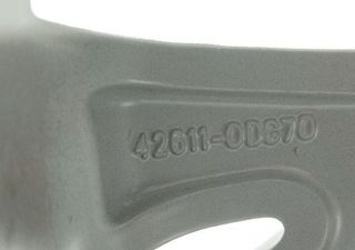 Llanta toyota 426110dg70 yaris (_p13_) 1.0 2319830