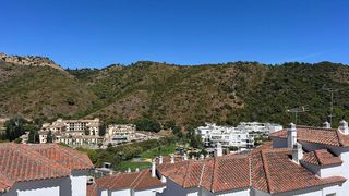 Ático en venta en Benahavís