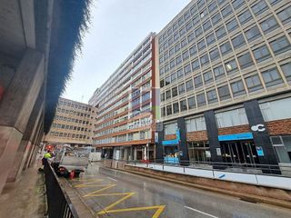 Piso en venta en Plaza España - Villa Pilar - Reyes Católicos - Vadillos en Burgos