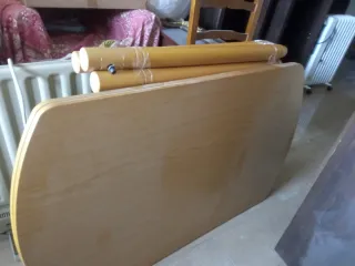 Mesa de cocina extensible con cajón