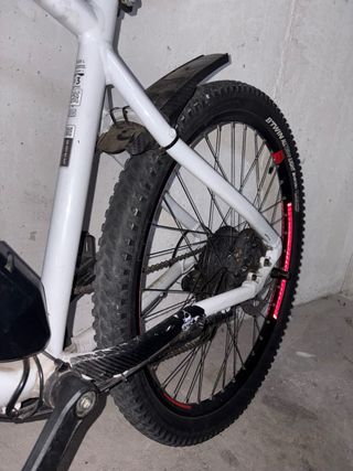 Bicicleta Eléctrica Rockrider E-ST100