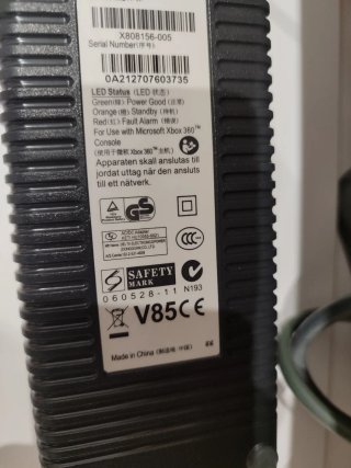 Transformador y cables Xbox 360